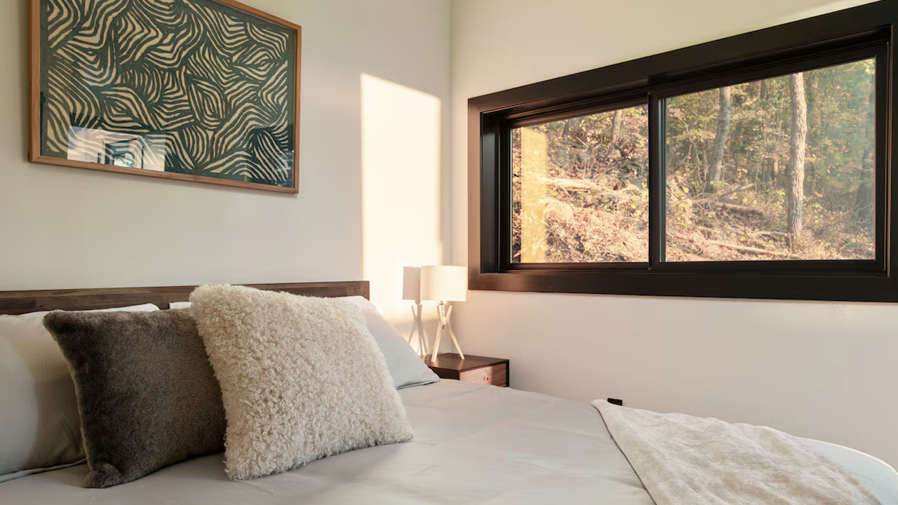 Horizon Cabin_Bedroom