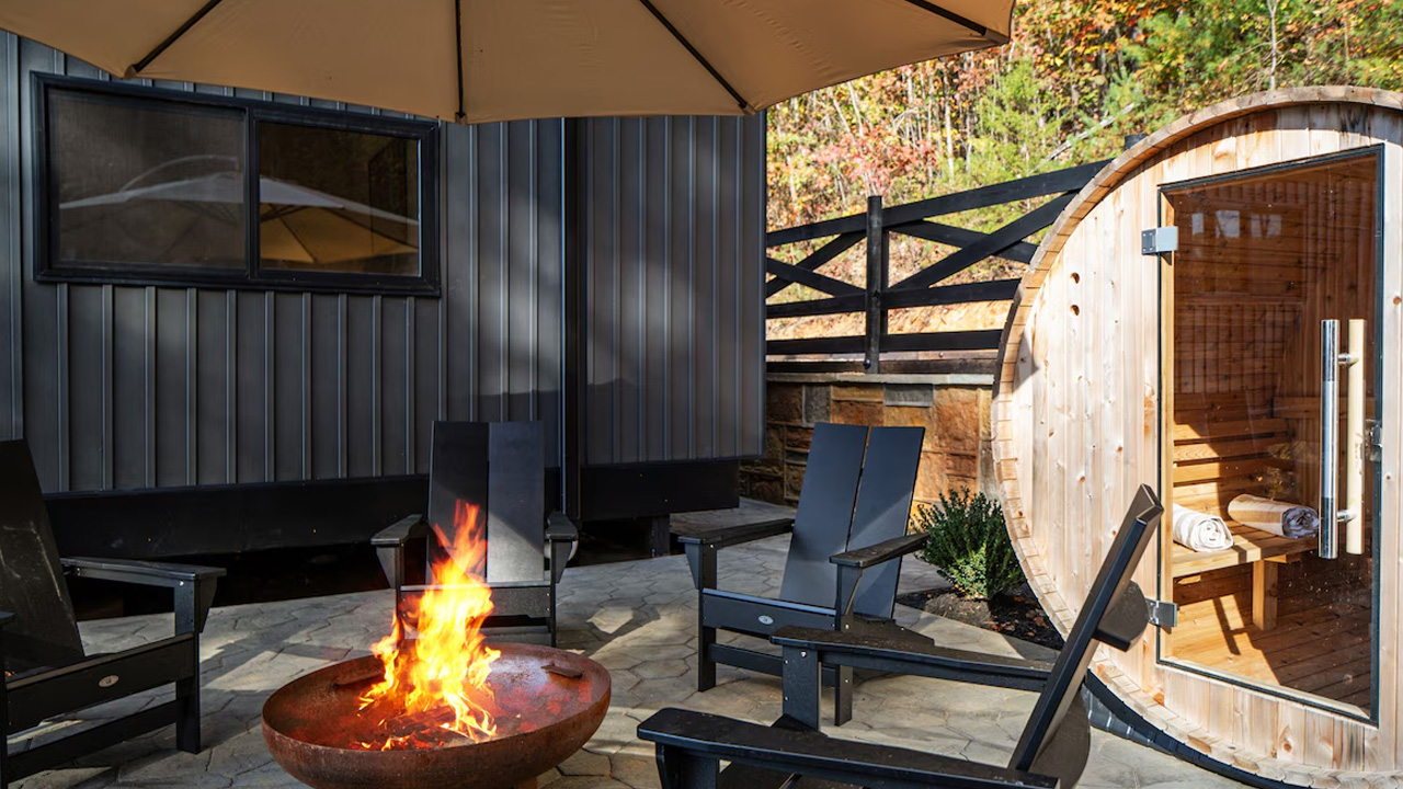 Horizon Cabin_Outdoor Patio