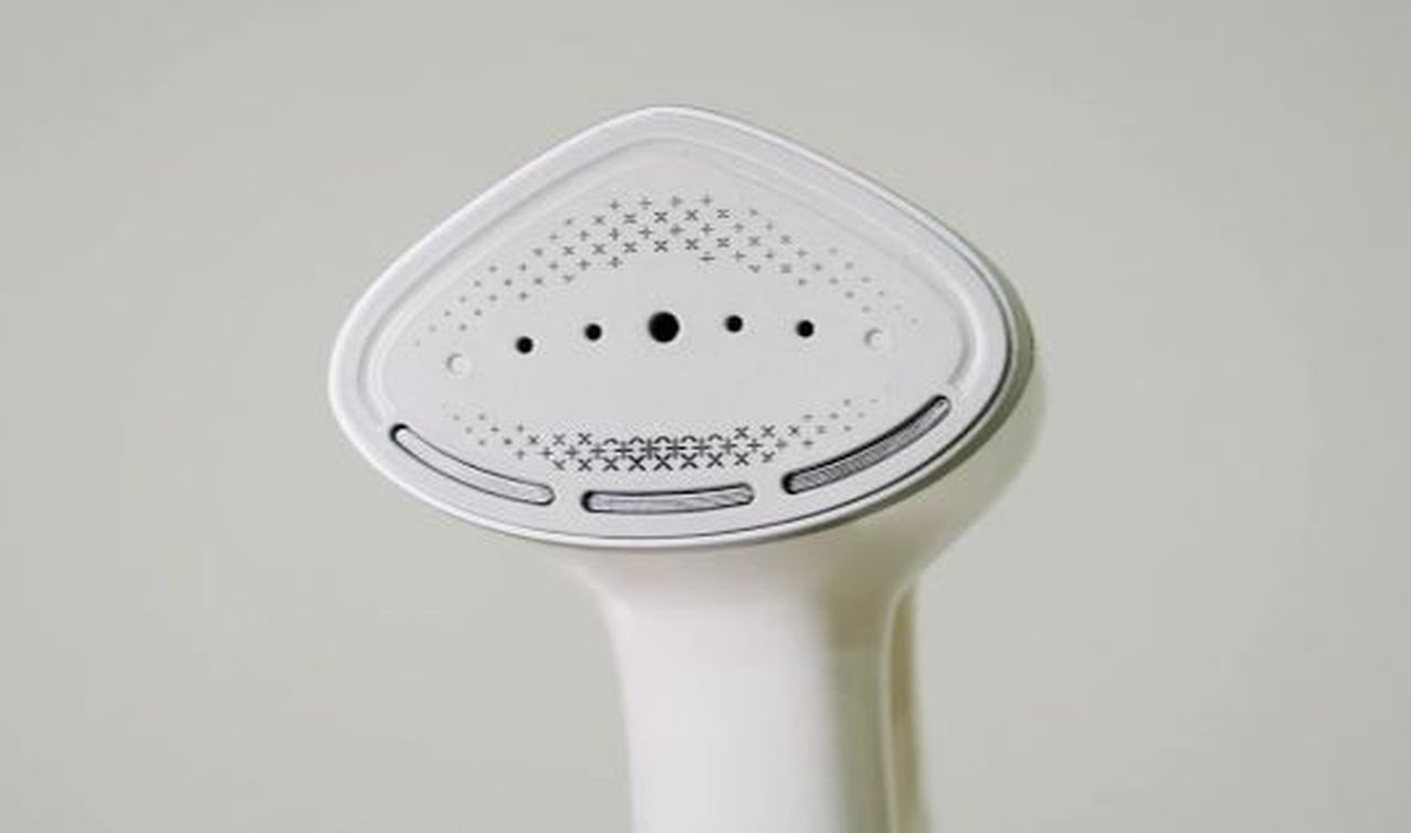 IRONIQ Vacuum Steamer