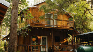 Immerse in Nature at This River Cabin in Marblemount, Washington