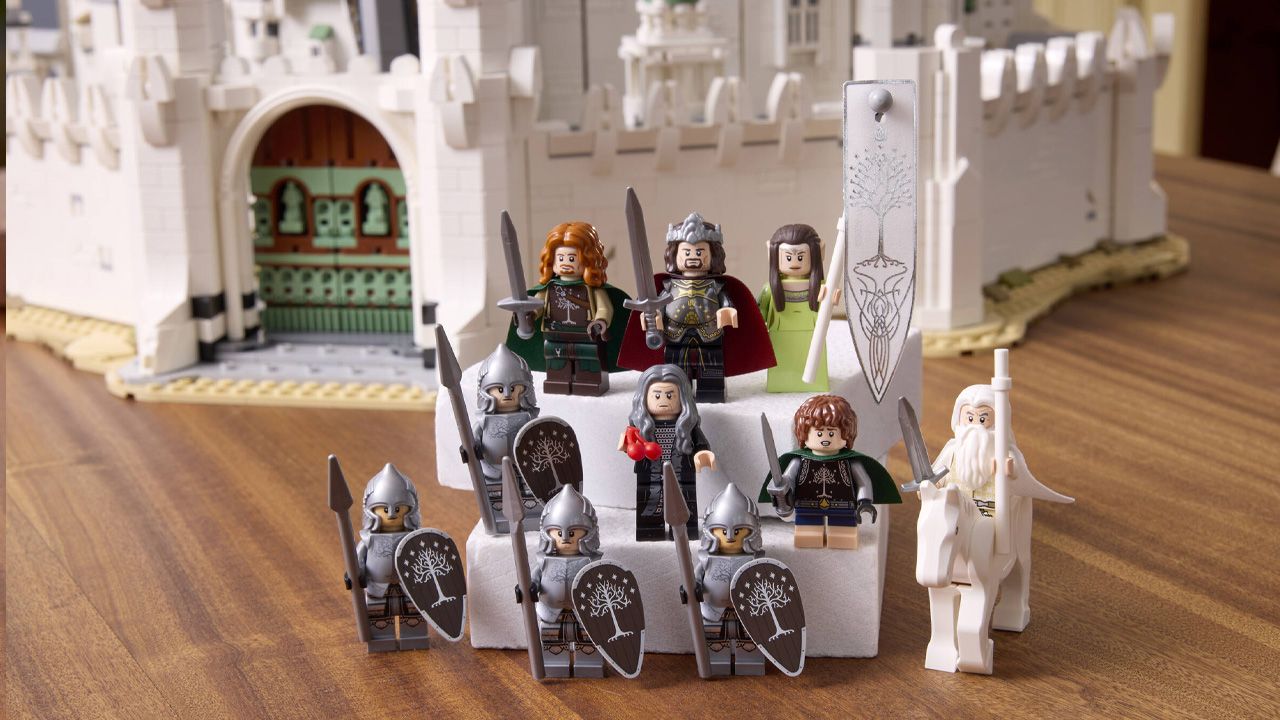LEGO Icons The Lord of the Rings Minas Tirith set - minifigs
