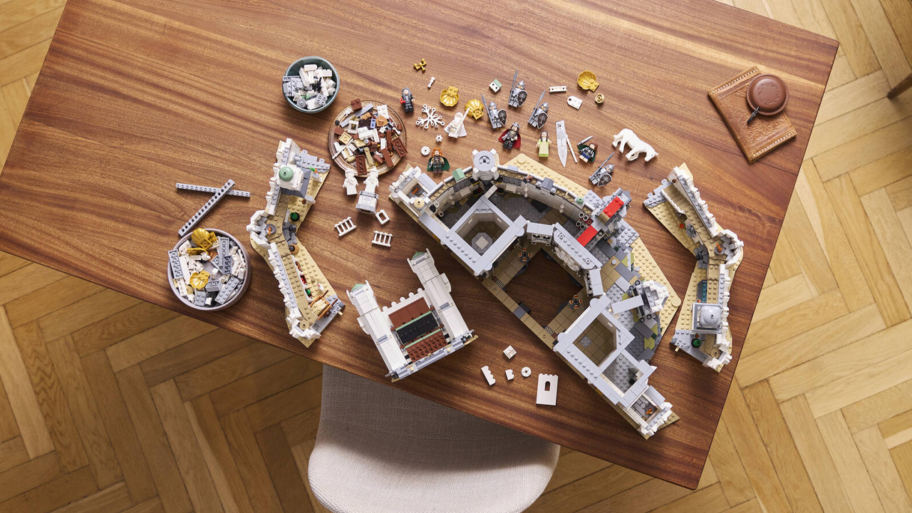 LEGO Icons The Lord of the Rings Minas Tirith set - 8,278 pieces