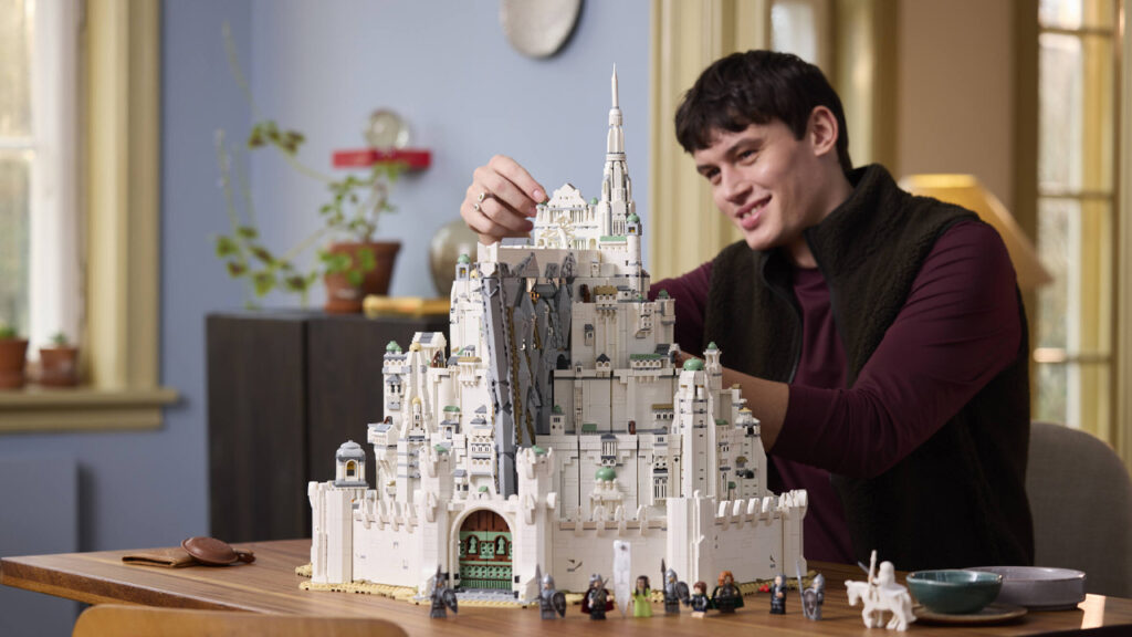 LEGO Icons The Lord of the Rings Minas Tirith set - hours of building