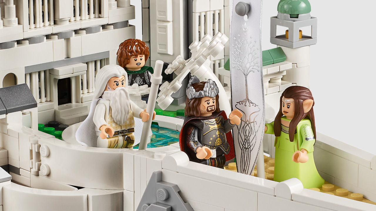 LEGO Icons The Lord of the Rings Minas Tirith set - the citadel
