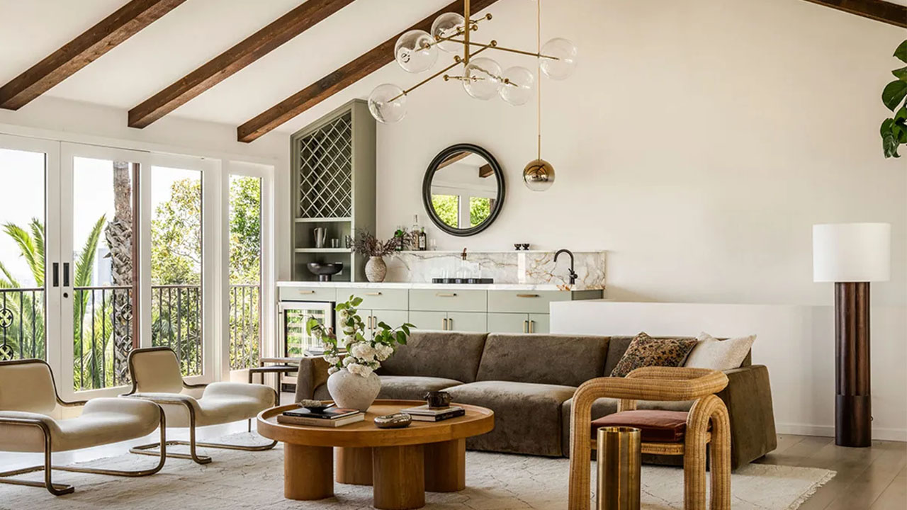 The wet bar in the living room