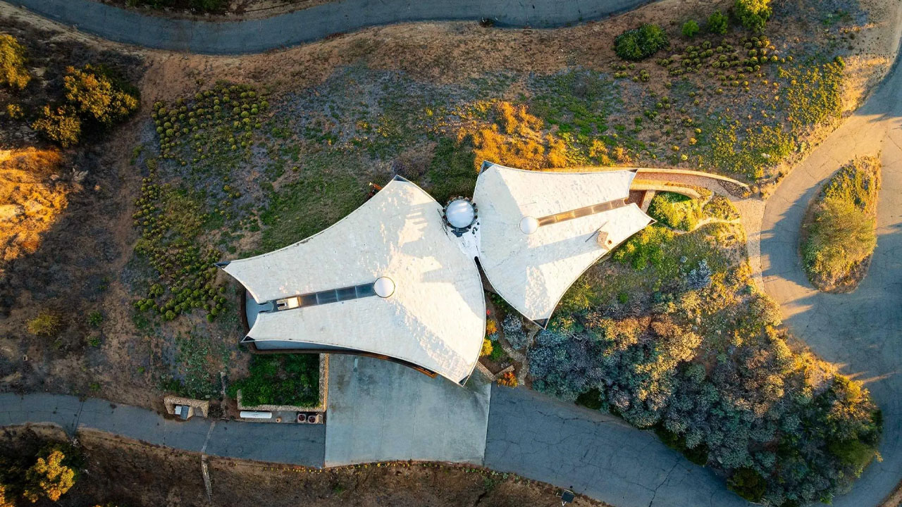 The aerial view of the Kendrick Bangs Kellogg’s Legendary Old Castle Road House