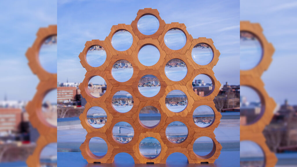 PolyEye Divider by Siyun Xue