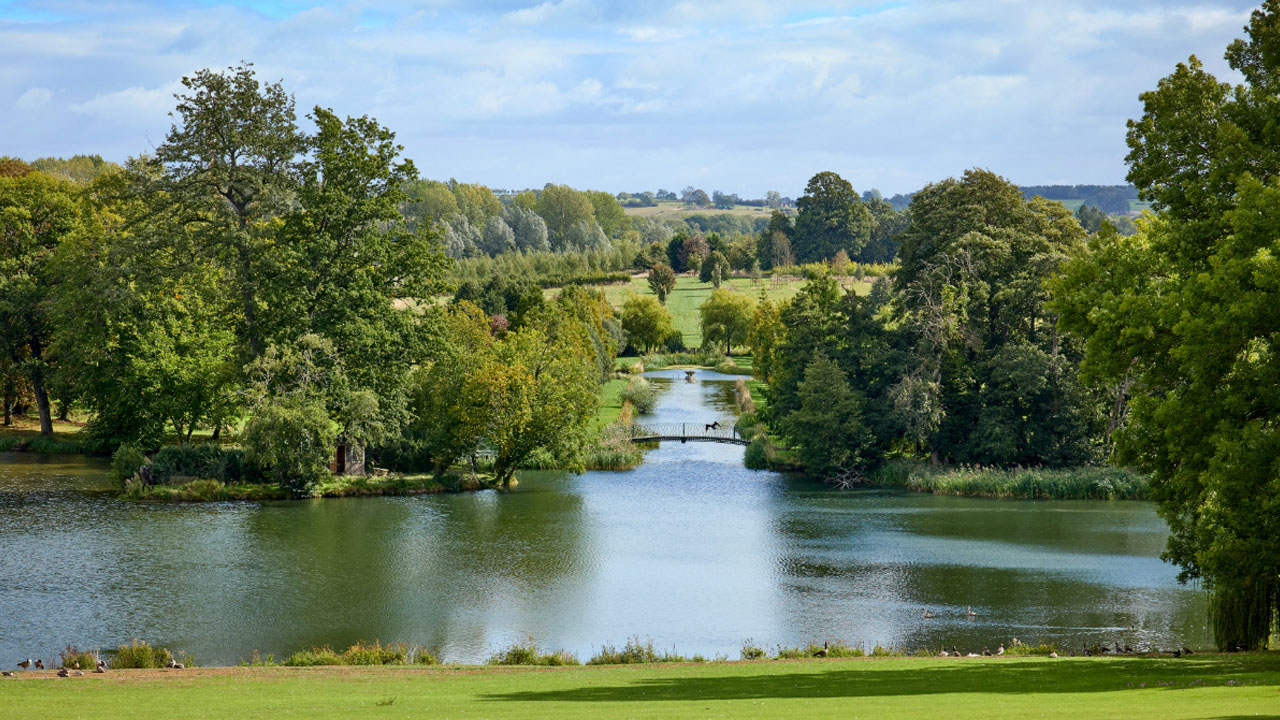 Pride and Prejudice estate for sale - with lake where Colin Firth took a swim
