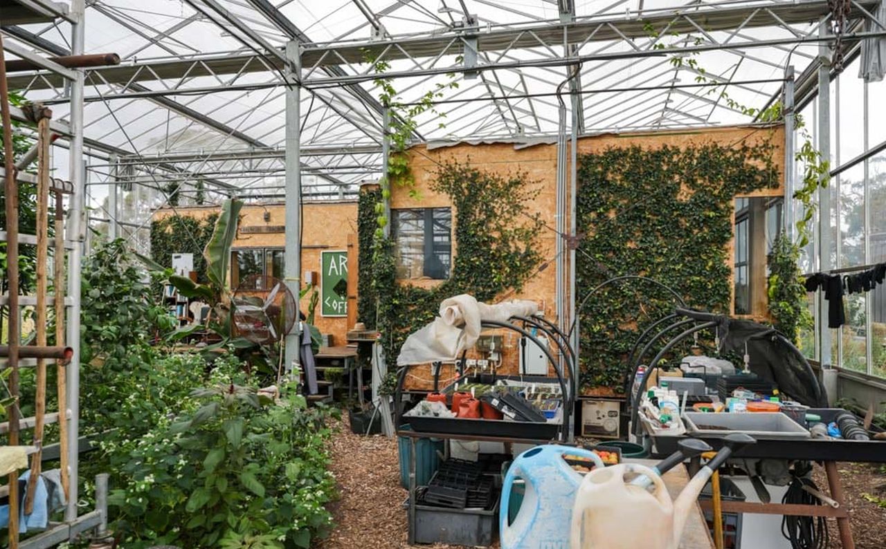 Rainer's Tiny House Inside a Massive Greenhouse_6
