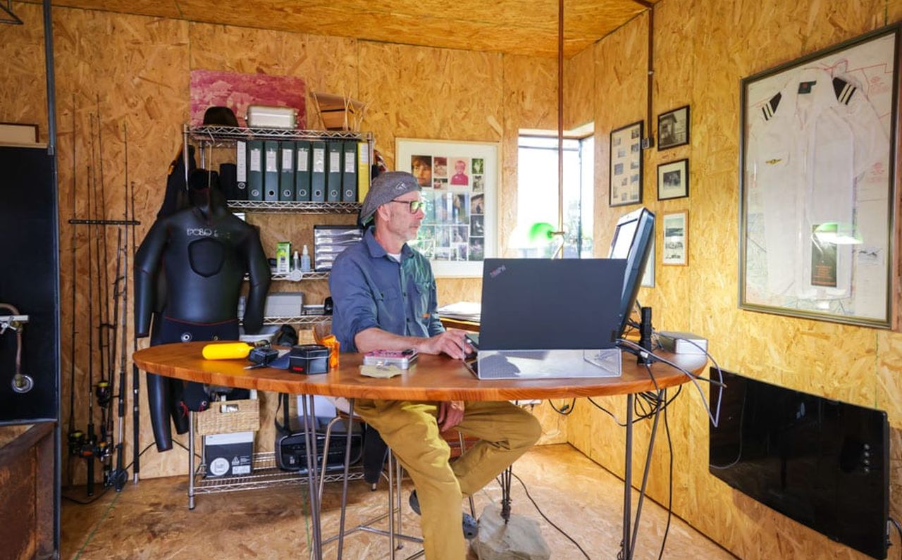 Rainer's Tiny House_Workspace_1