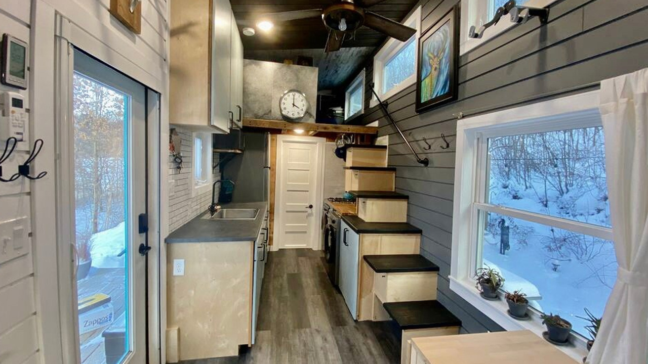 River Run Tiny House_Interior_1