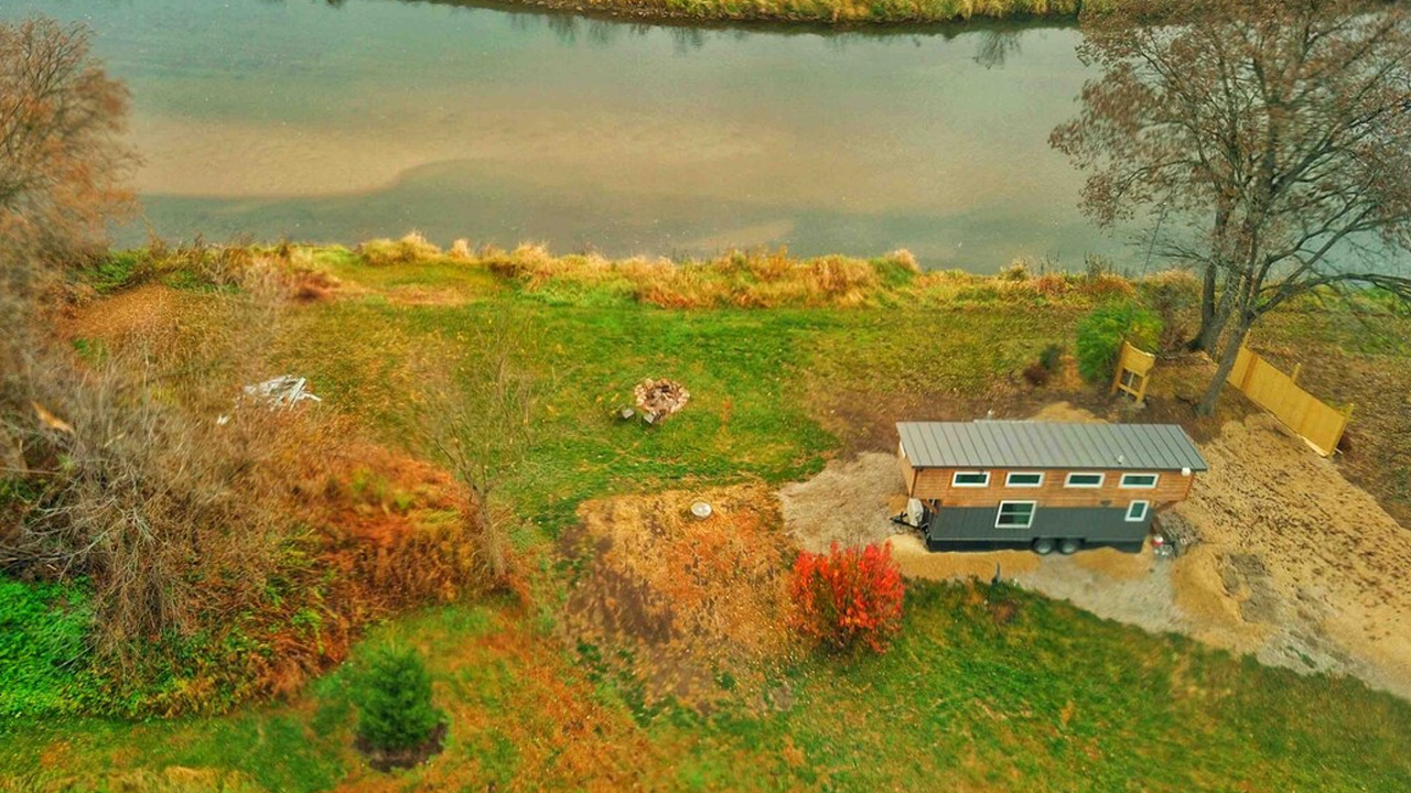River Run Tiny House_exterior_3
