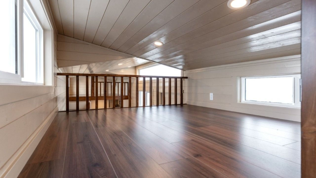 Ruby Bar Harbor Tiny House - main loft bedroom