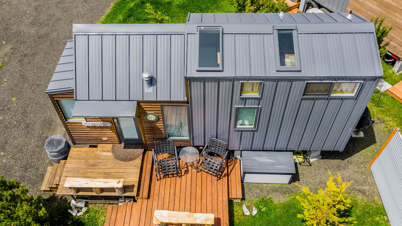 Sea-Otter-Tiny-House_Exterior