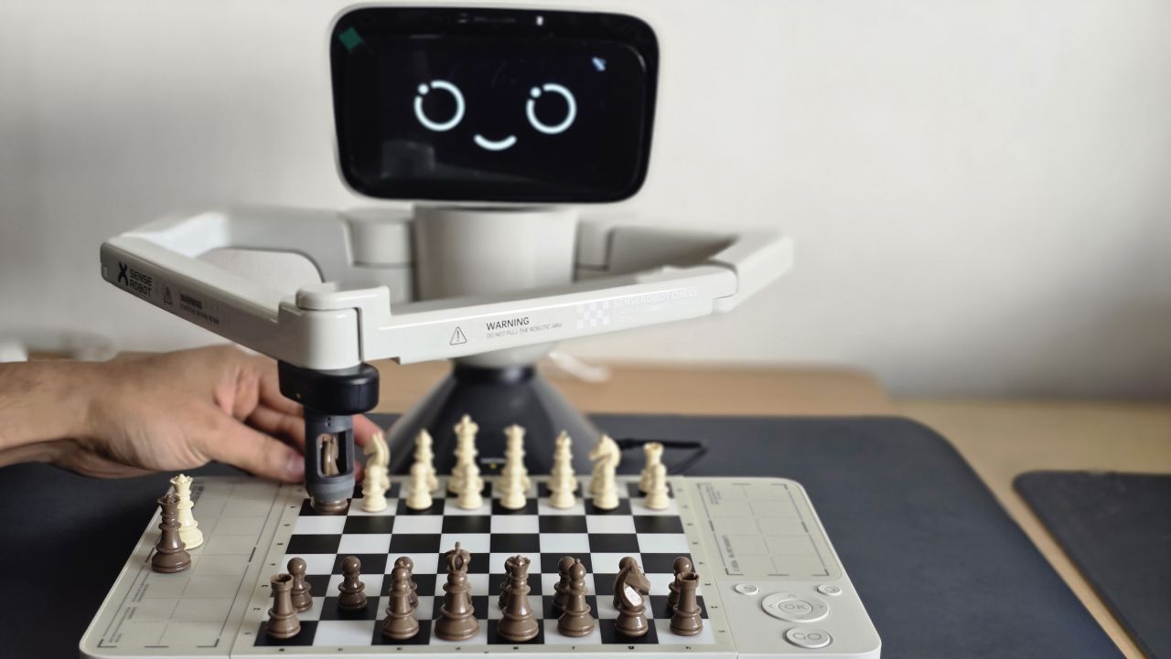 SenseRobot Chess Mini