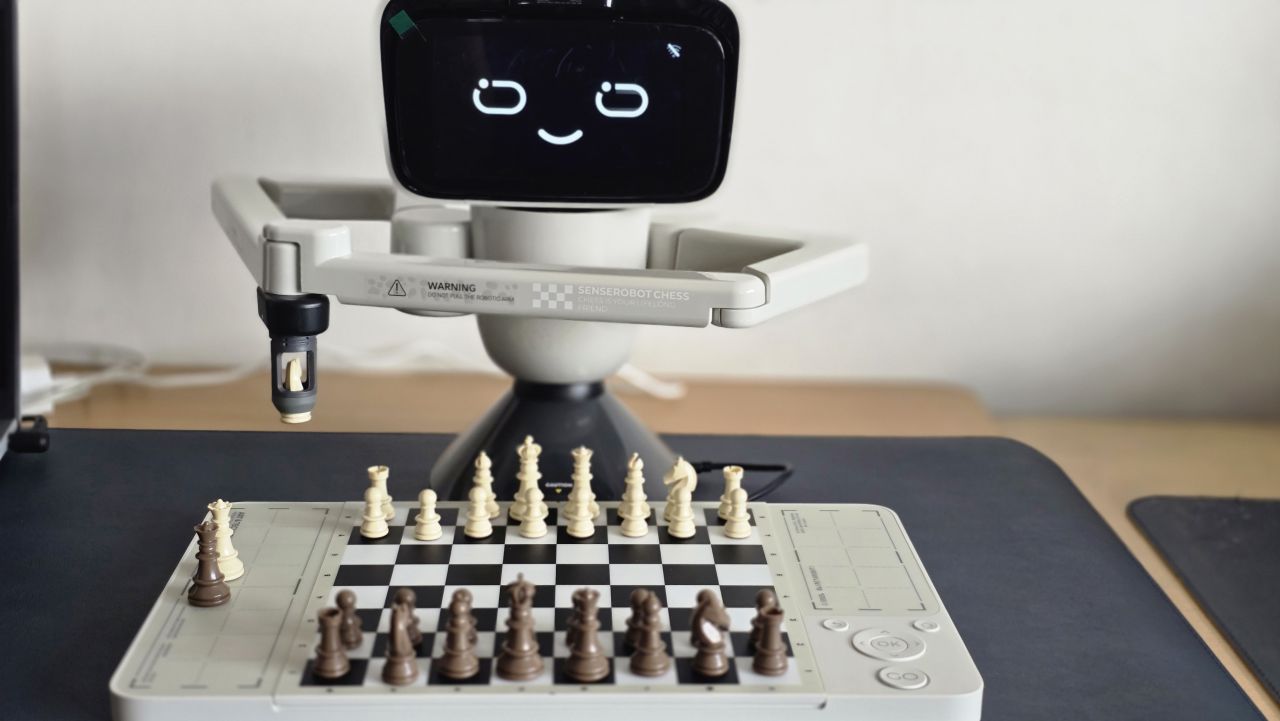 SenseRobot Chess Mini