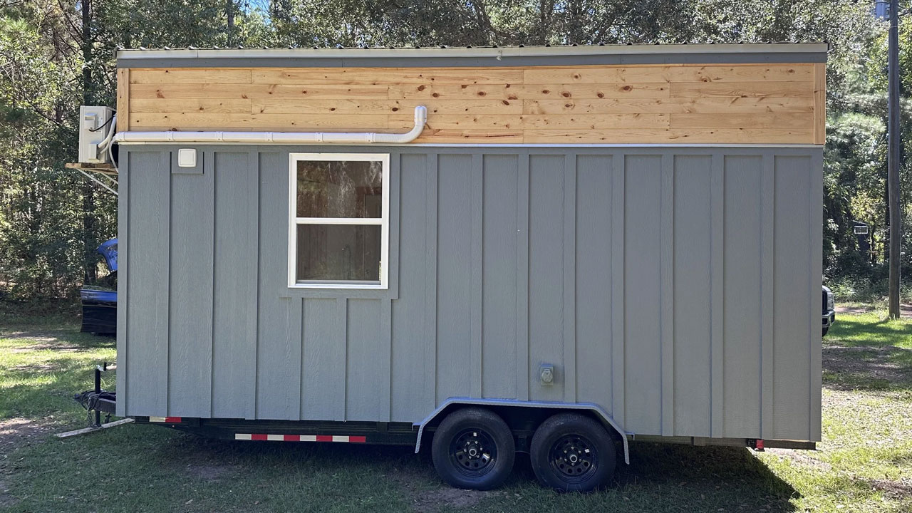 Shanti tiny house in Florida