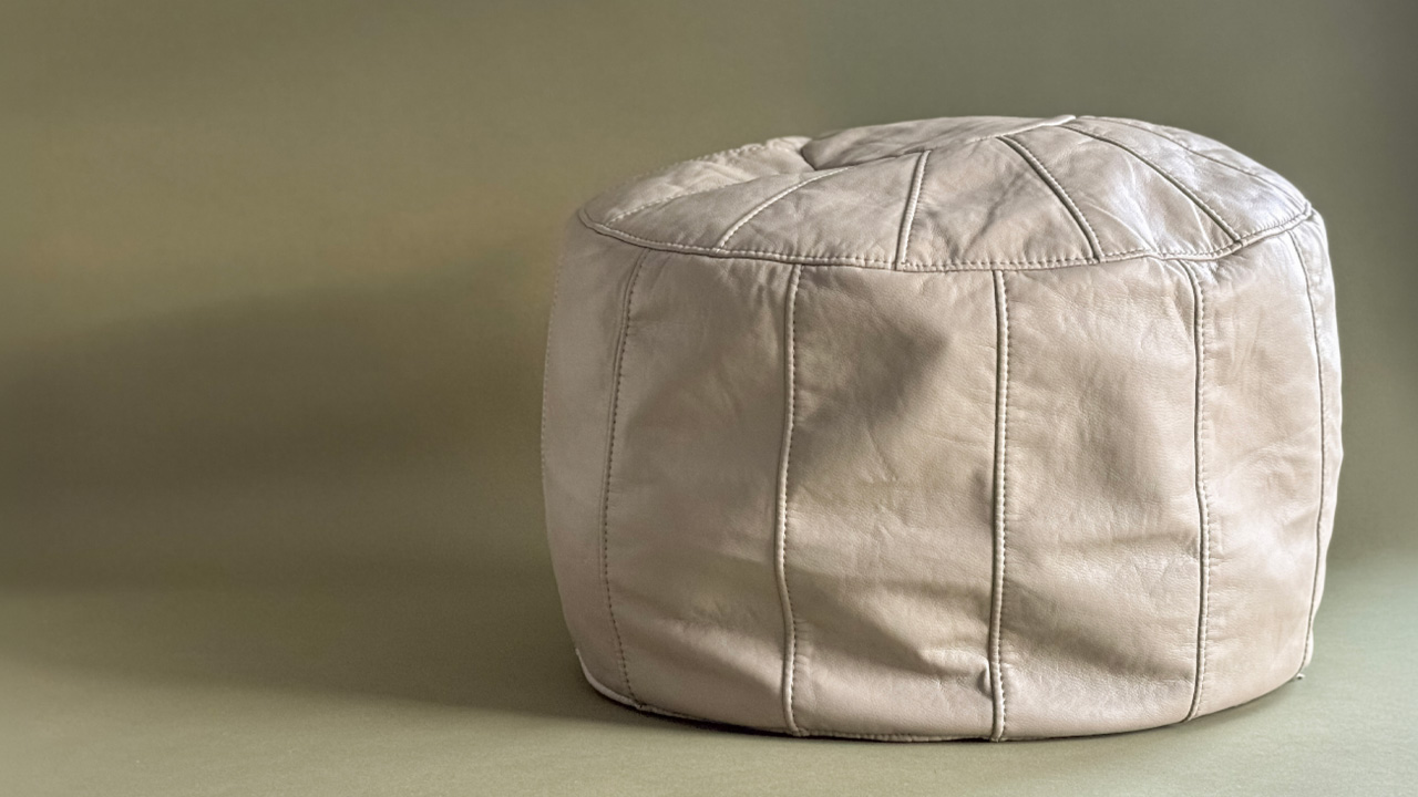 Stuffable Pouf for sitting