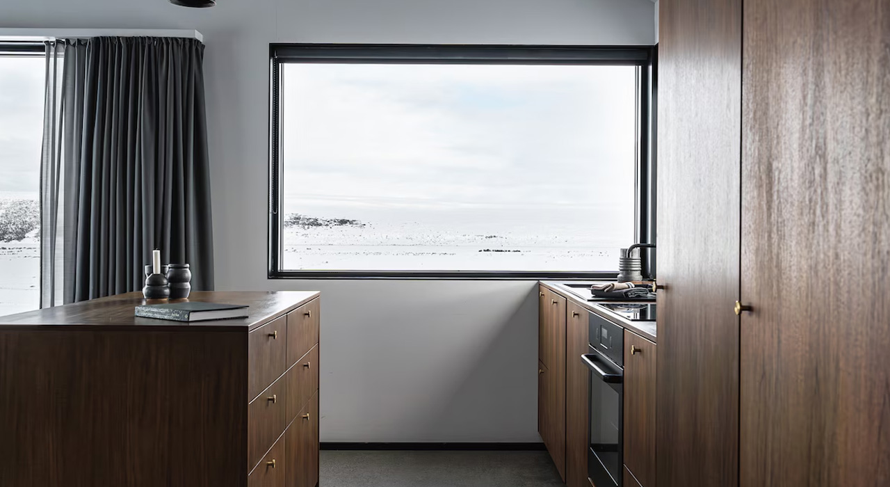 Svartaborg-tiny-house_Kitchen_3