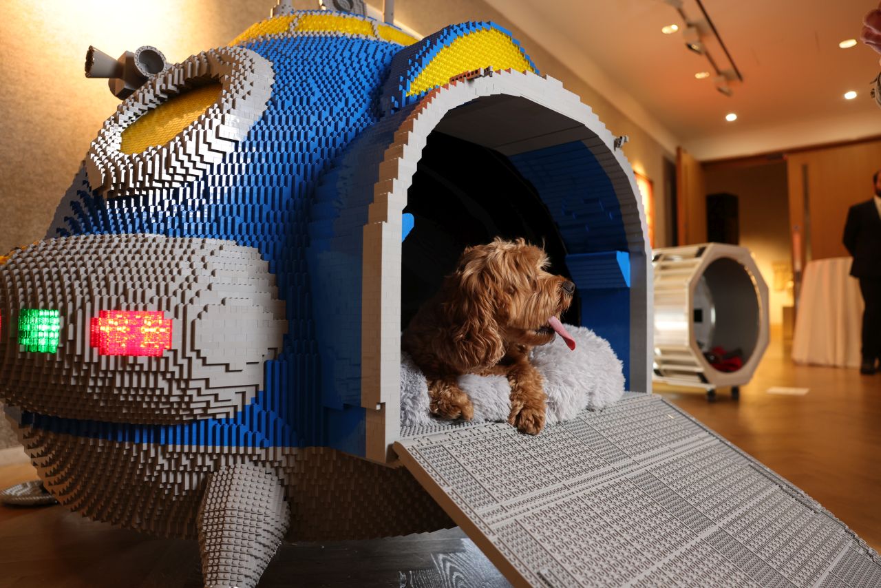 The LEGO Group's U-Woof-O created by Fairy Bricks_5