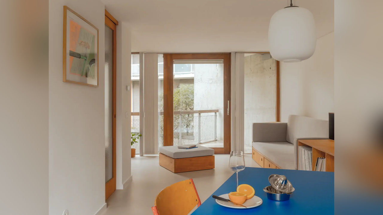 Spacious and bright interior