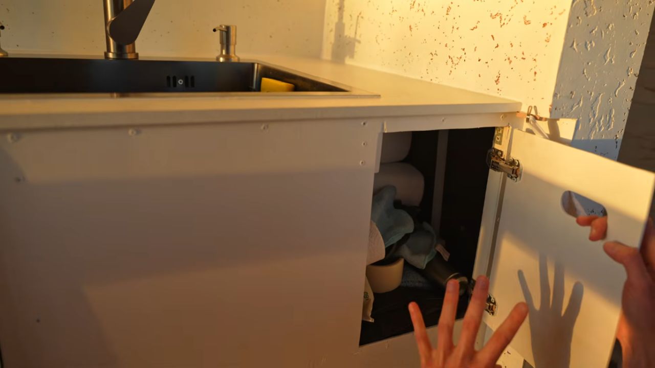 Victoria and Arminas Camper Van Conversion_28