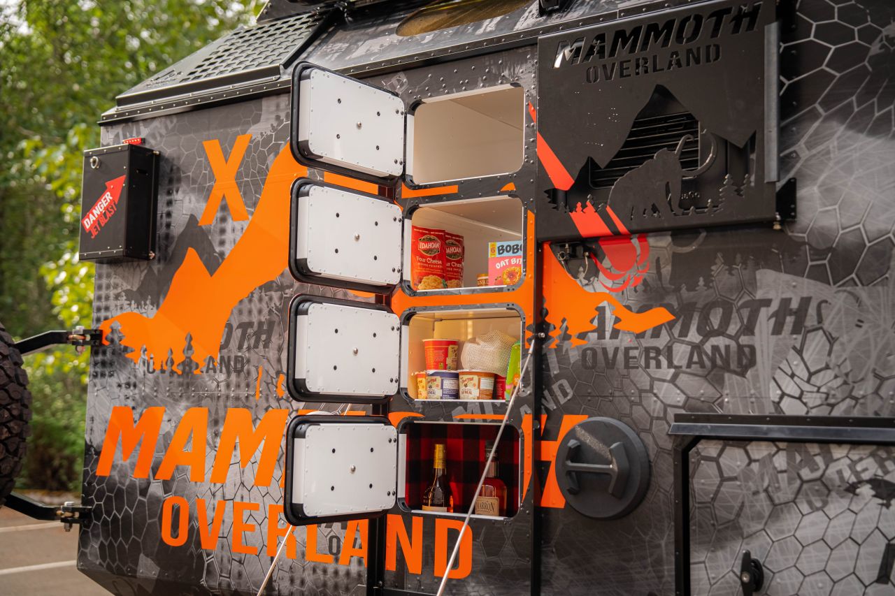 XLE off-road trailer by Mammoth Overland