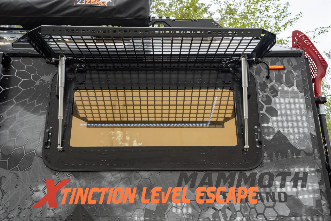 XLE off-road trailer by Mammoth Overland