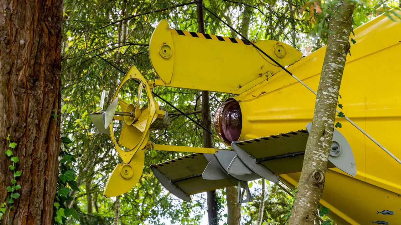 Yellow Submarine Stay_Exterior_3