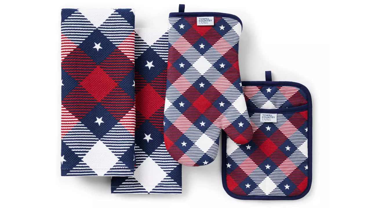 4-Piece Patriotic Plaid Kitchen Set
