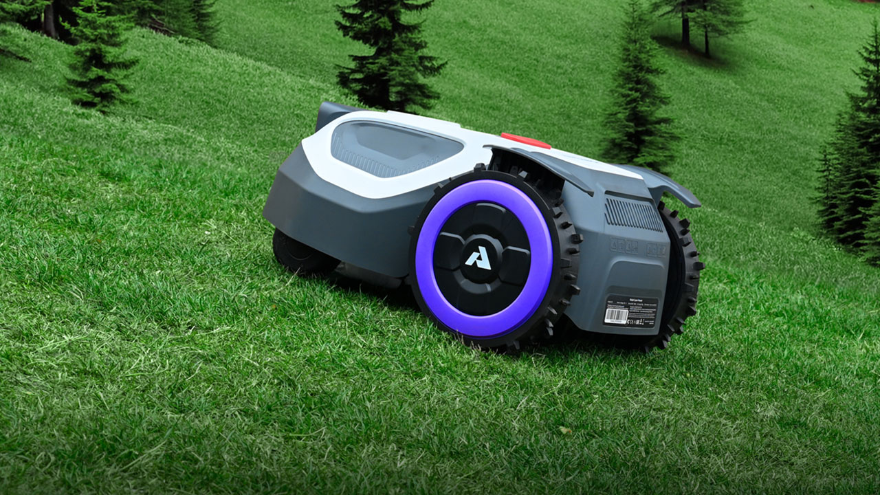 ANTHBOT Offering Up to 31% Discount on M5 and M9 Robot Lawn Mowers