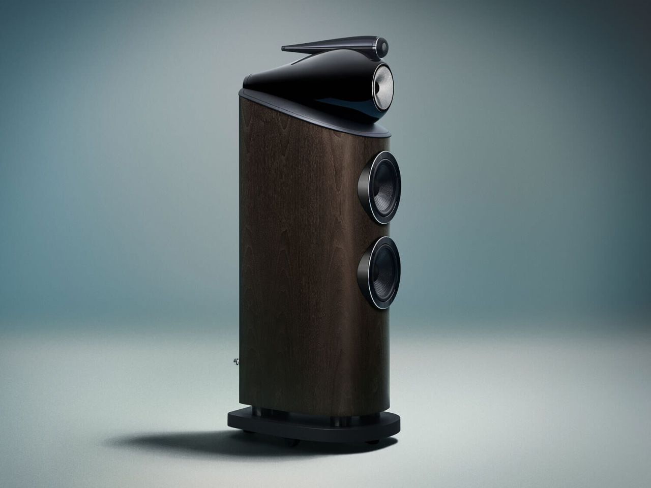 Bowers & Wilkins Expands 800 Series of Loudspeakers With Improved New Diamond Models