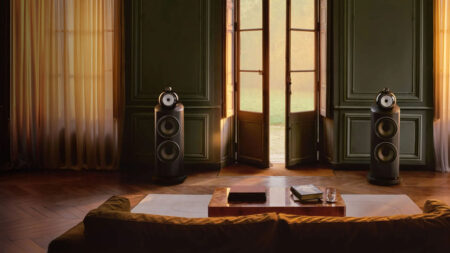 Bowers & Wilkins Expands 800 Series of Loudspeakers With Improved New Diamond Models
