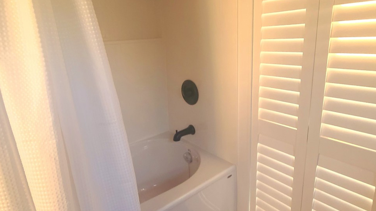 shower area of cinnamon bear tiny house 