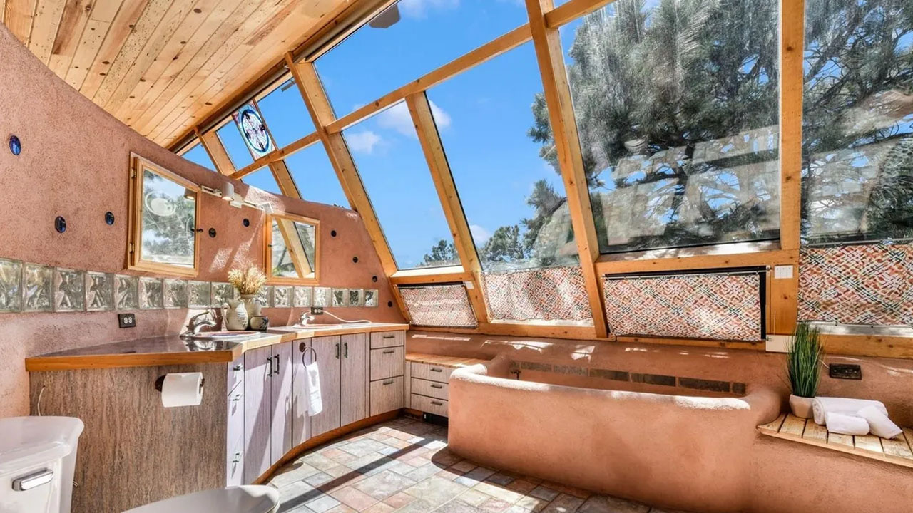 Earth Home for Sale in Black Forest Colorado - main bathroom