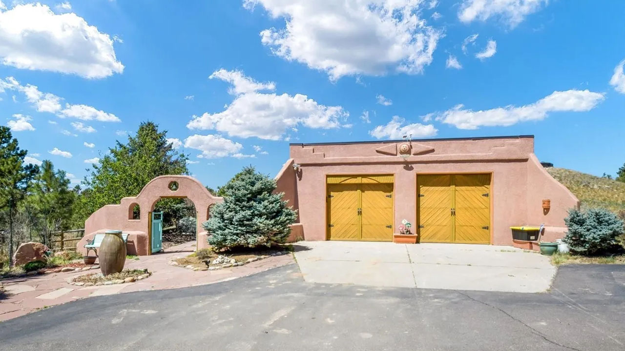 Earth Home for Sale in Black Forest Colorado - garage