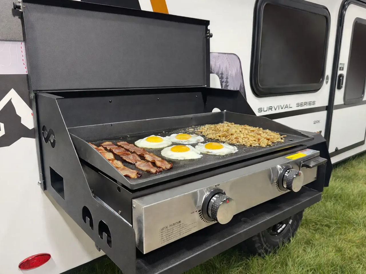 Encore RV ROG 12RK-FB Camper Trailer
