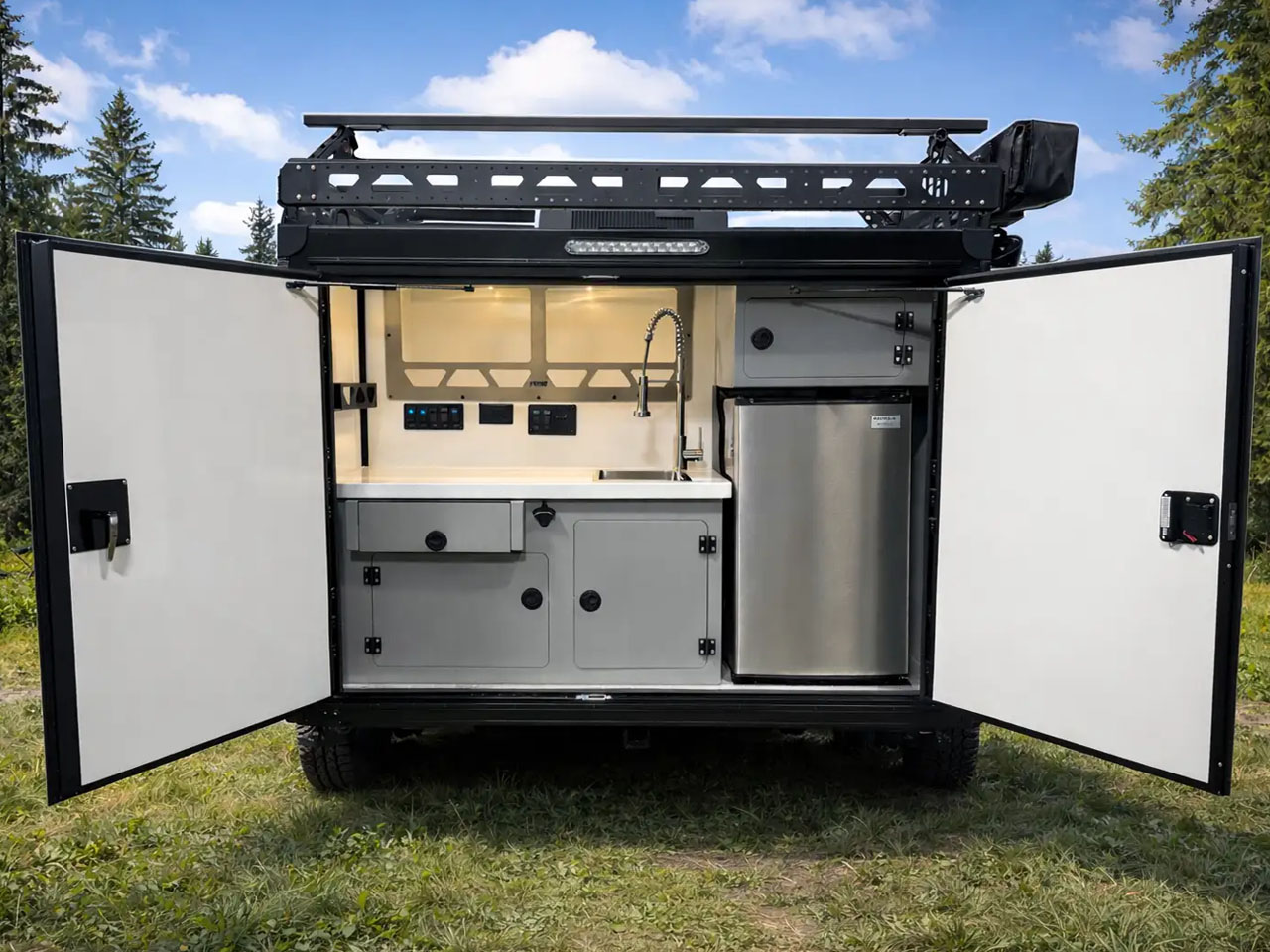 Encore RV ROG 12RK-FB Camper Trailer
