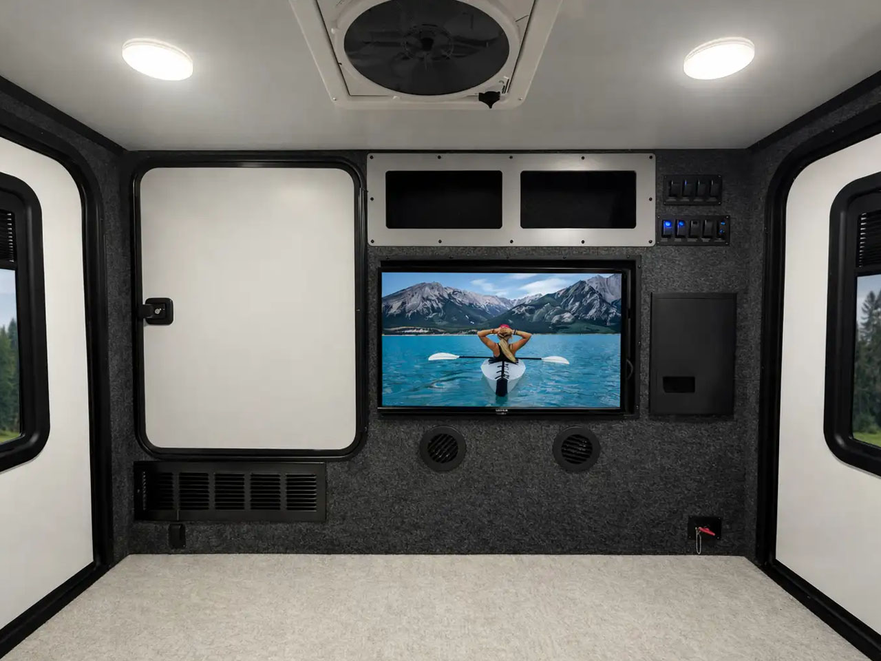 Encore RV ROG 12RK-FB Camper Trailer