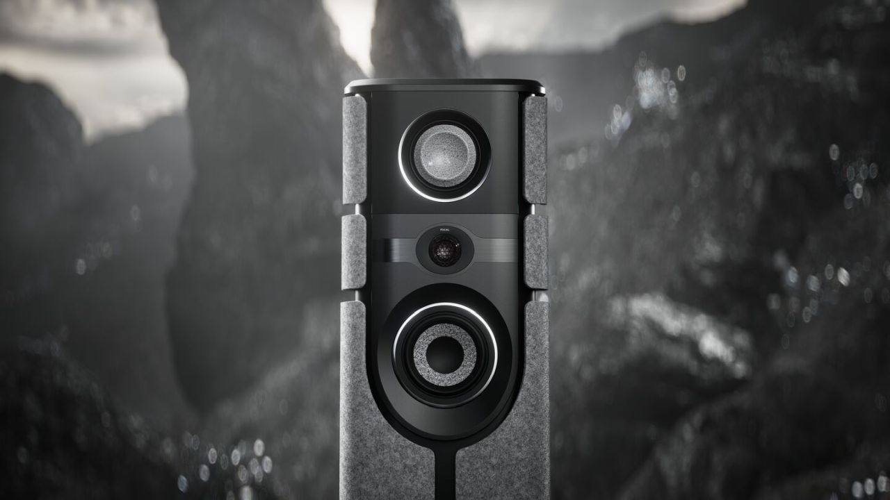 Focal's-Diva-Alta-Utopia-High-End-Wireless-streaming-Loudspeaker front view