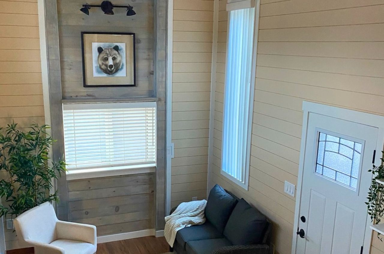 Fraser Bear Tiny House_Living Room_1
