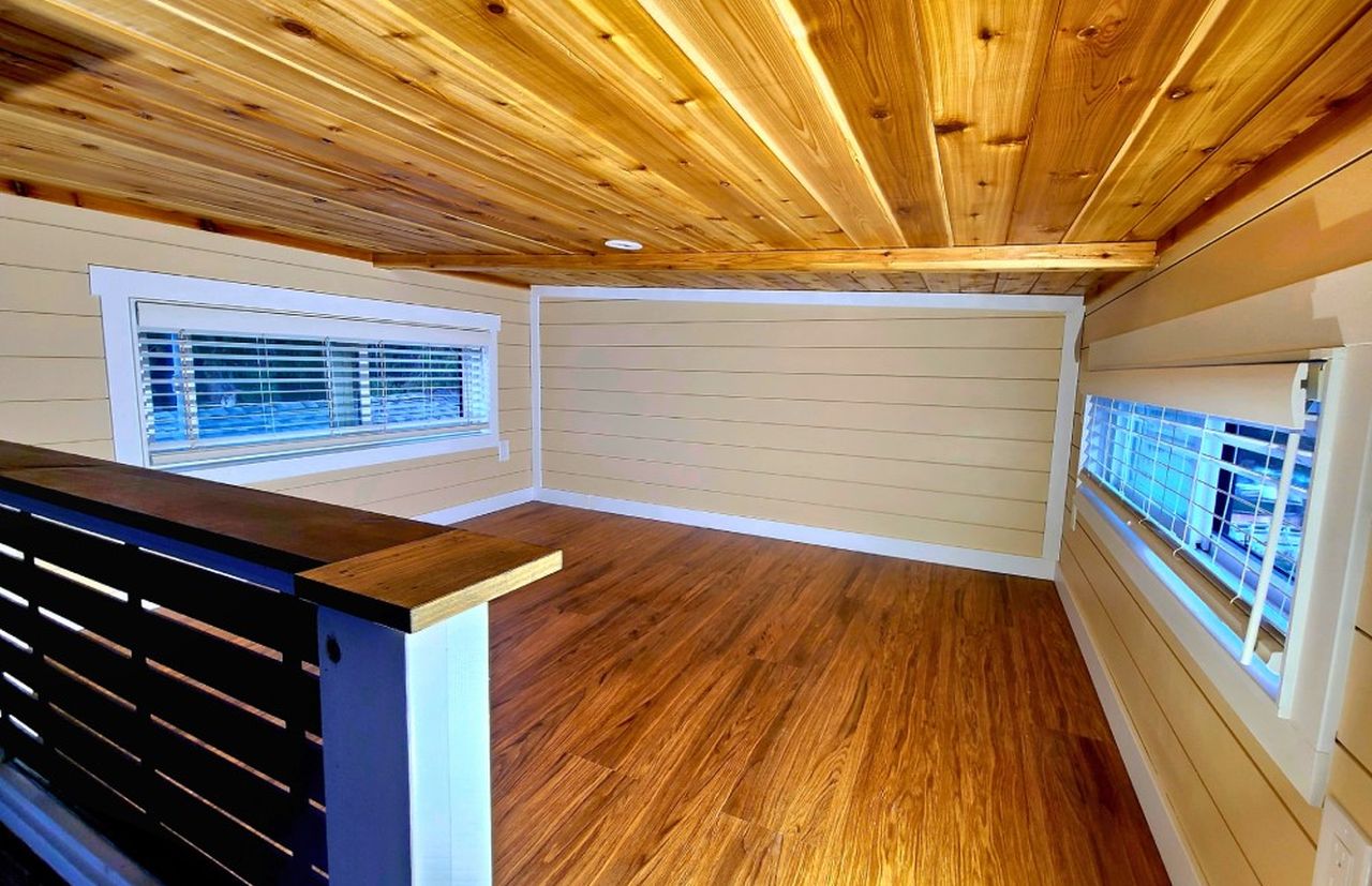 Fraser Bear Tiny House_Loft Bedroom_1