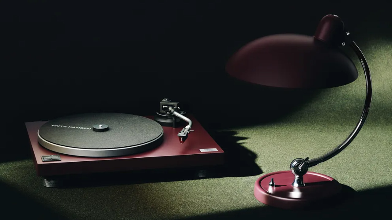 Fritz Hansen x Technics Turntable and lamp