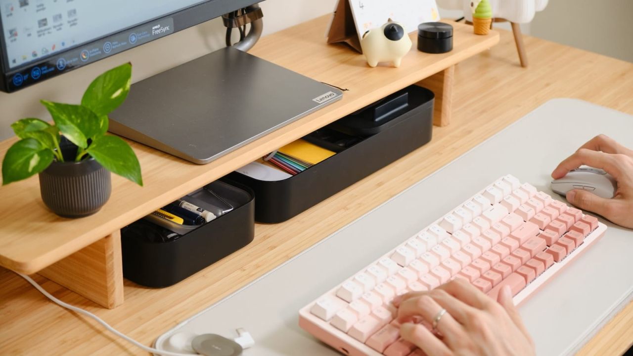 Grid Desk Organizer by Orbitkey