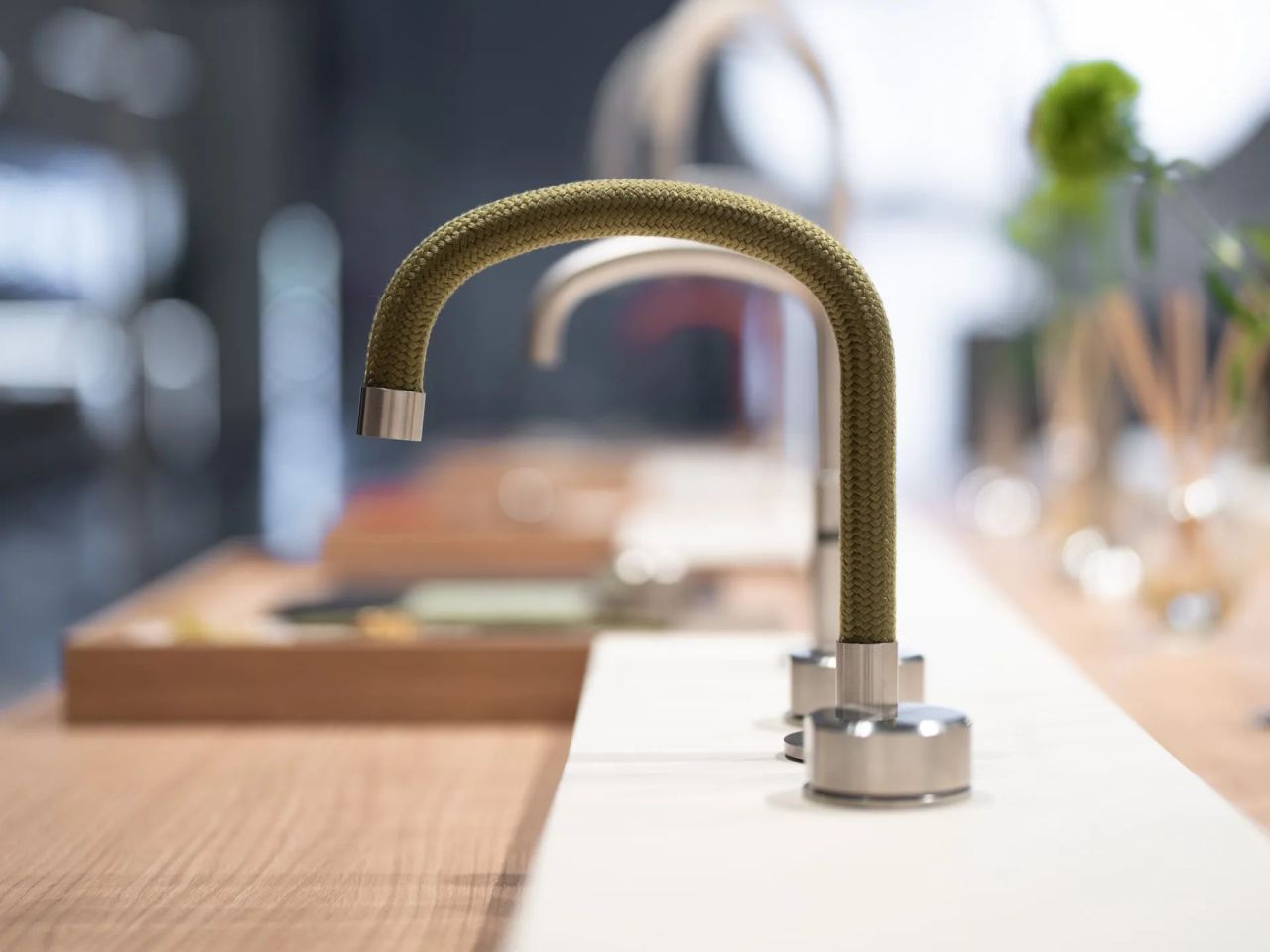 Guglielmi Rubinetterie Combines Stainless Steel With Textile Weave in Tactile Faucet Design