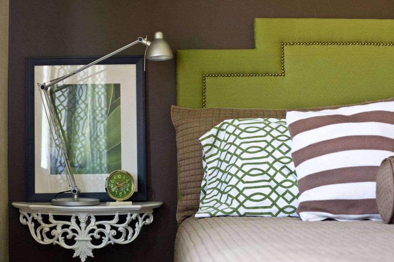 Control the light in bedroom for better sleep
