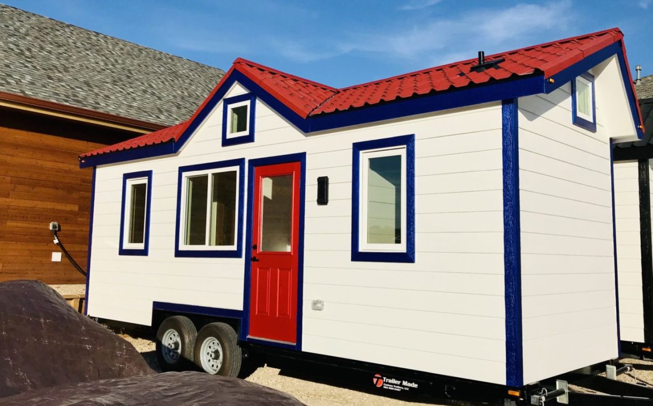 Jay tiny house in USA