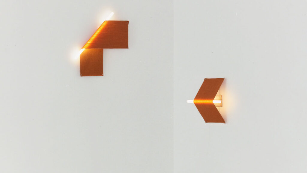 Jonas Trampedach Creates Unique Textile Lamp Using Sewing Machine Jonas Trampedach’s TAUT Lamp at Værktøj exhibition at 3daysofdesign