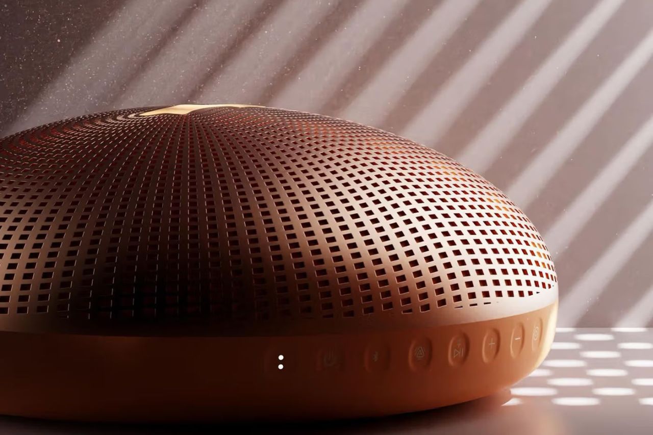 Justin Bieber Launching New Speakers Under His SKYLRK Brand