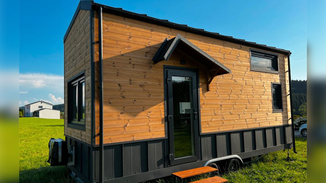 Kathi tiny house-lap sided exterior